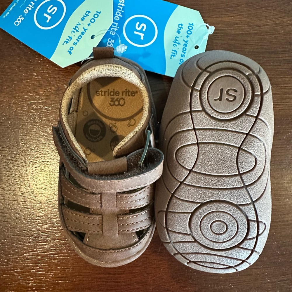 Stride Rite 360 Brown Kids Sandals - Picture 2 of 3